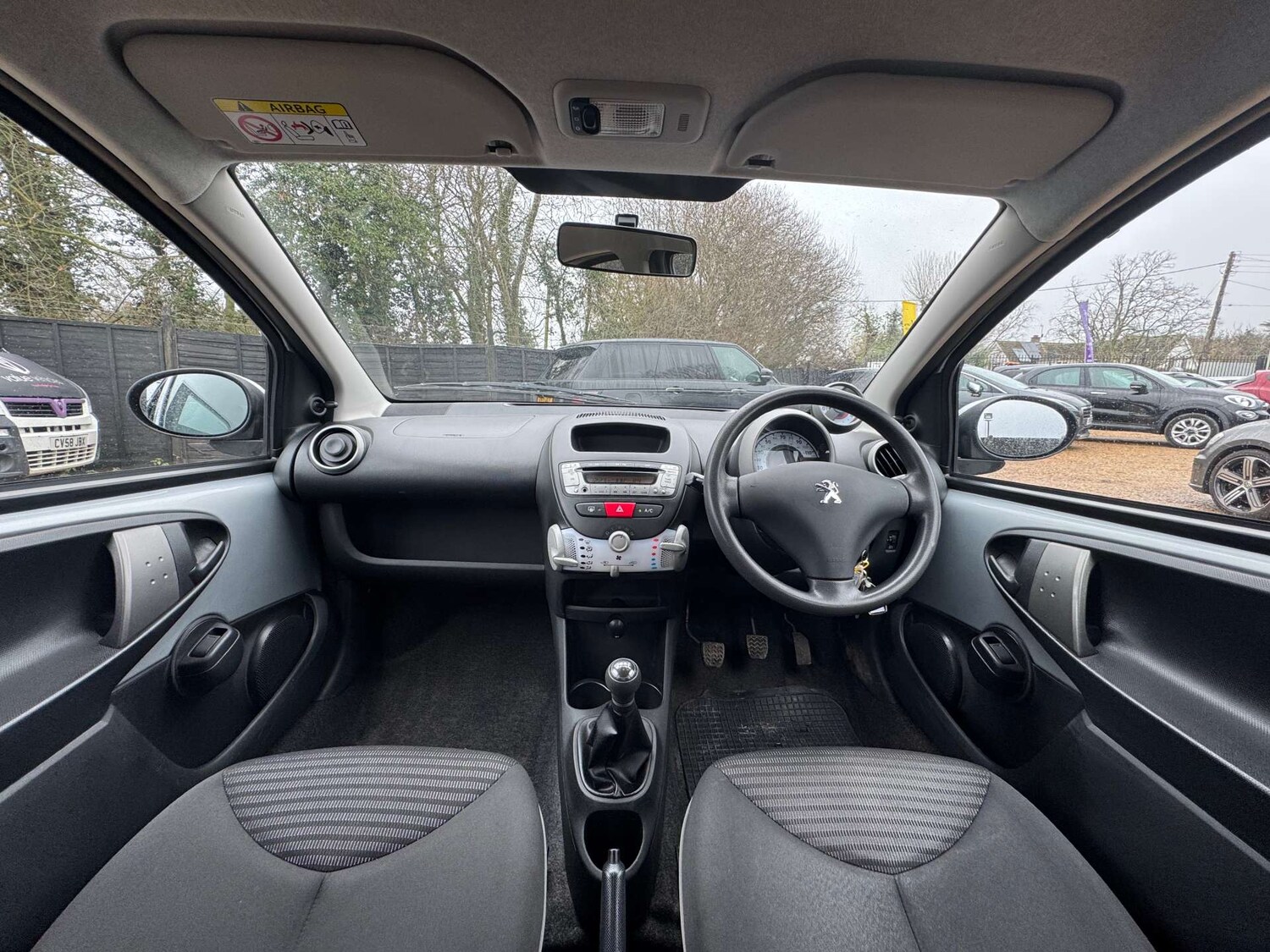 Used Peugeot 107 2014 for sale - 77506871: Photo 15