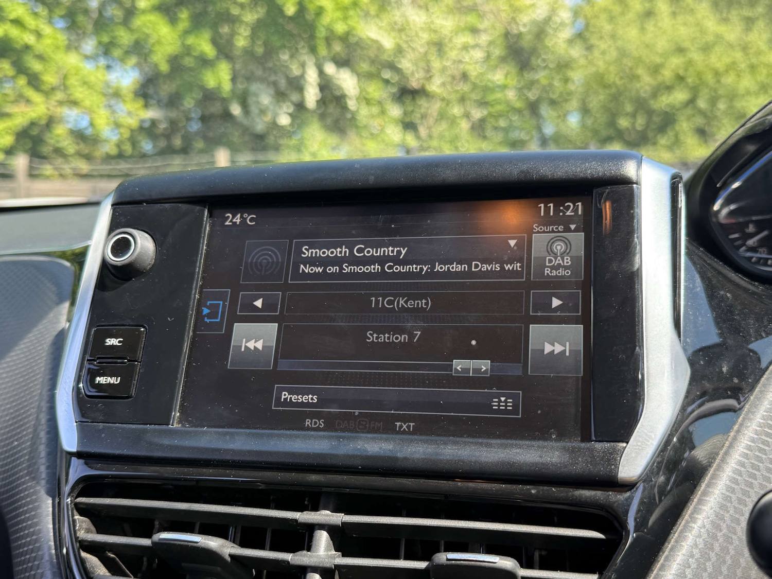 Used Peugeot 2008 2017 for sale - 76481383: Photo 19