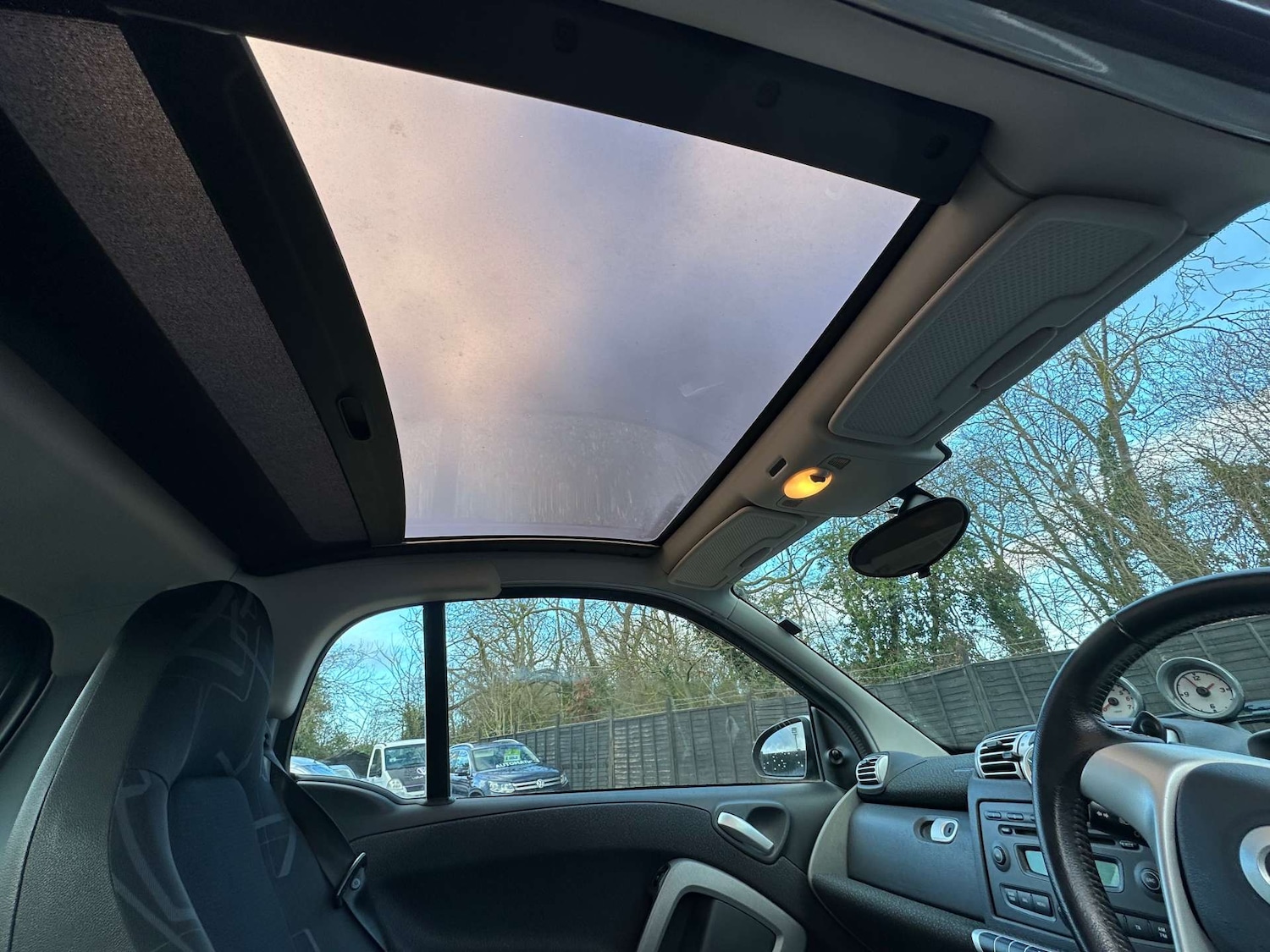 Used smart fortwo 2009 for sale - 77241081: Photo 24