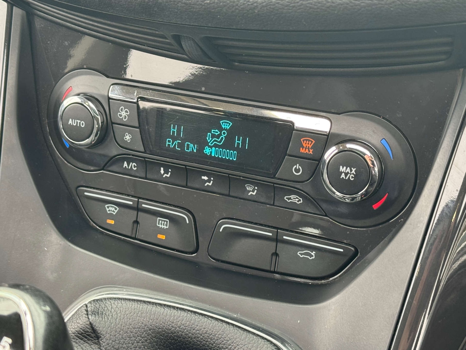 Used Ford Kuga 2013 for sale - 77288507: Photo 24