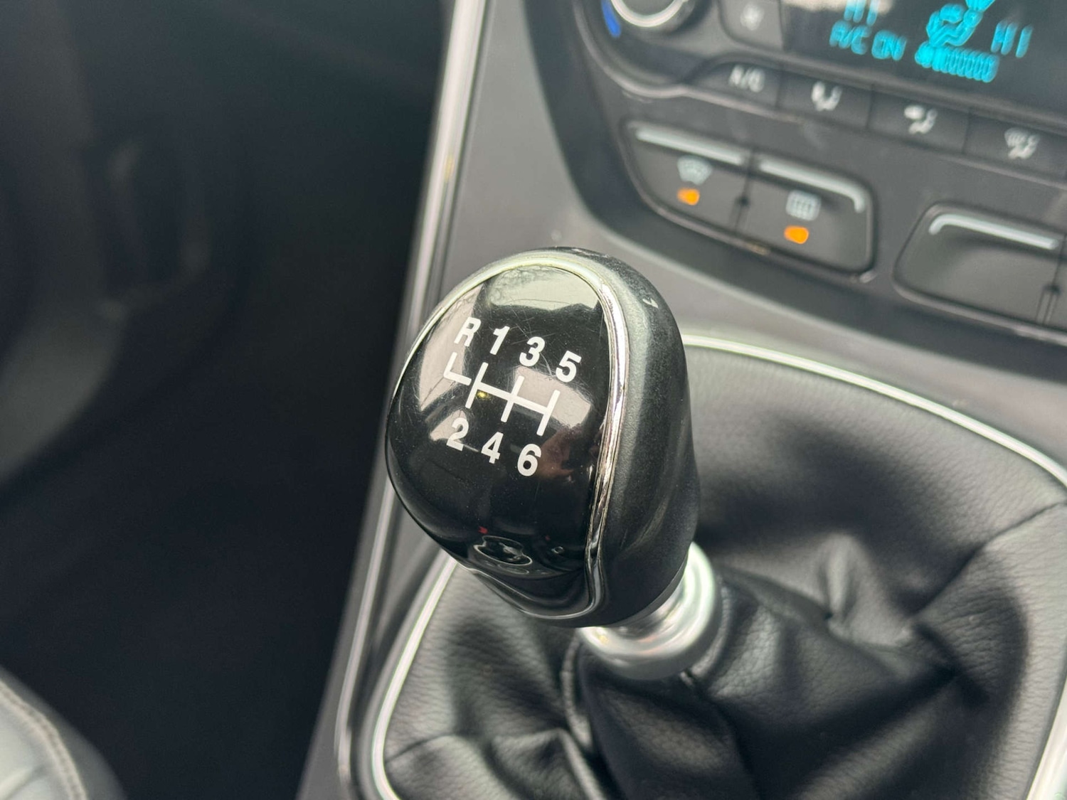 Used Ford Kuga 2013 for sale - 77288507: Photo 28