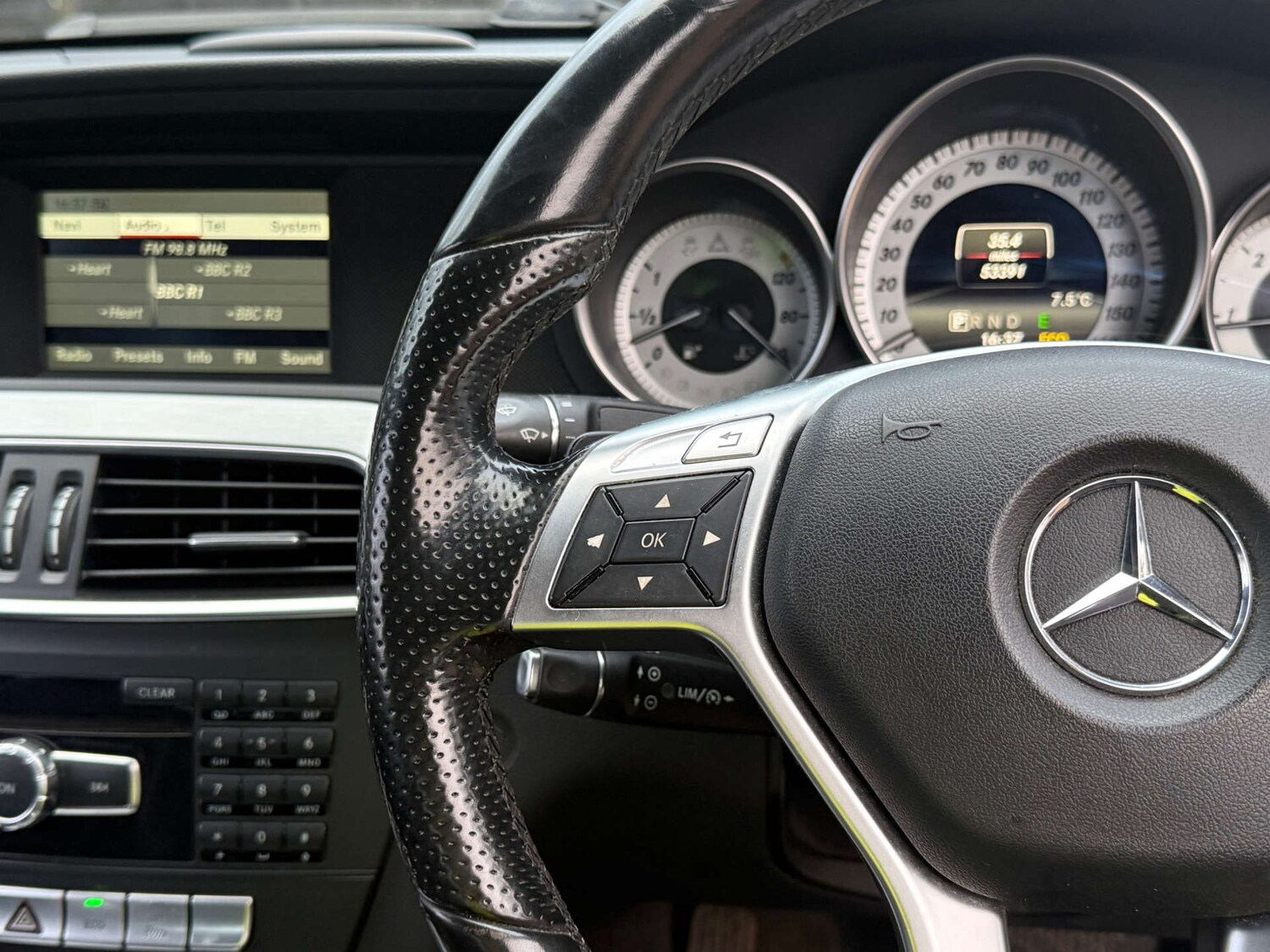 Used Mercedes-Benz C Class 2015 for sale - 77630687: Photo 22