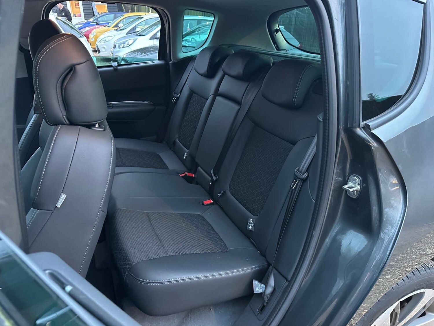 Used Peugeot 3008 2016 for sale - 77506851: Photo 14