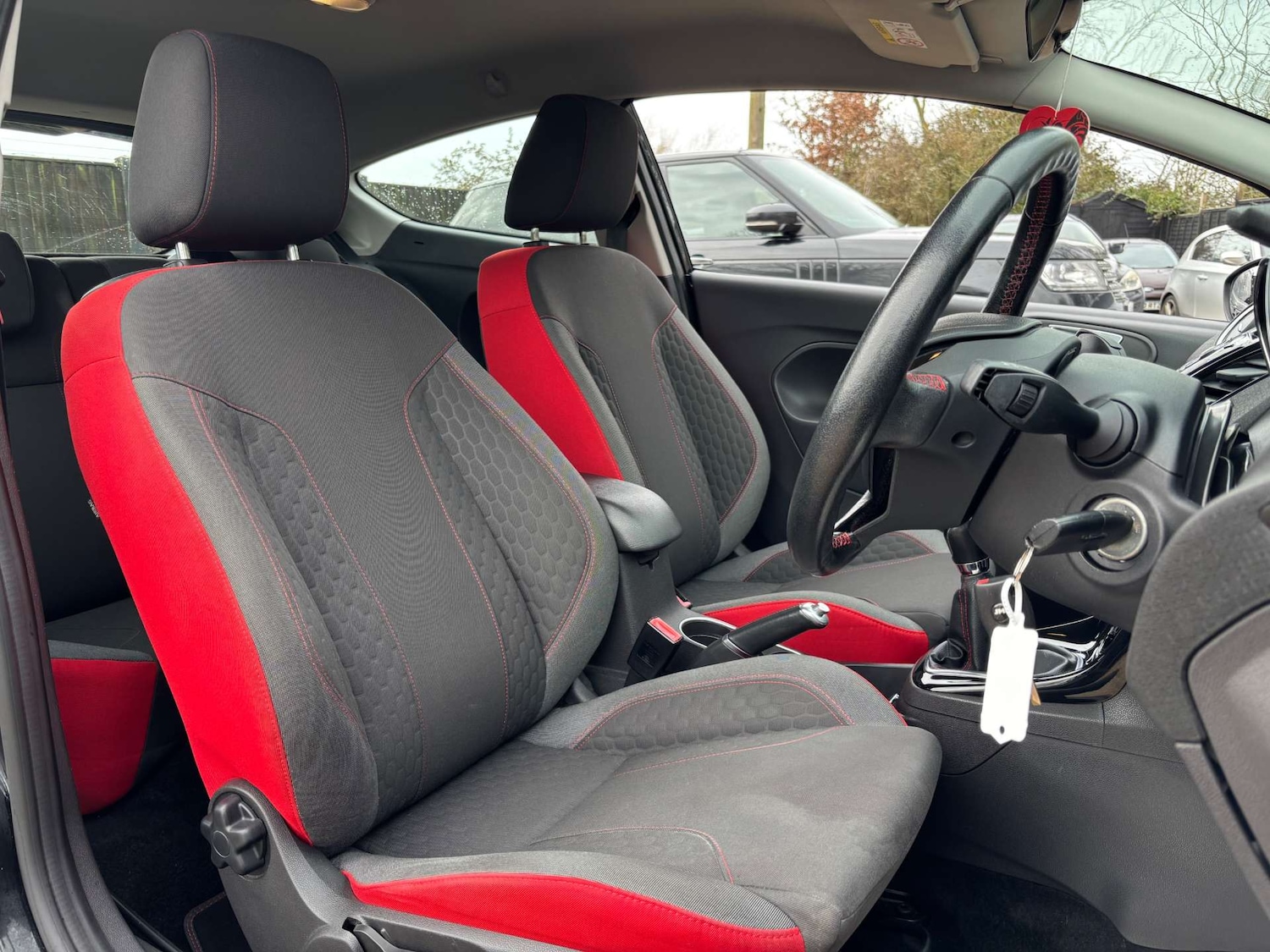 Used Ford Fiesta 2015 for sale - 77630685: Photo 11