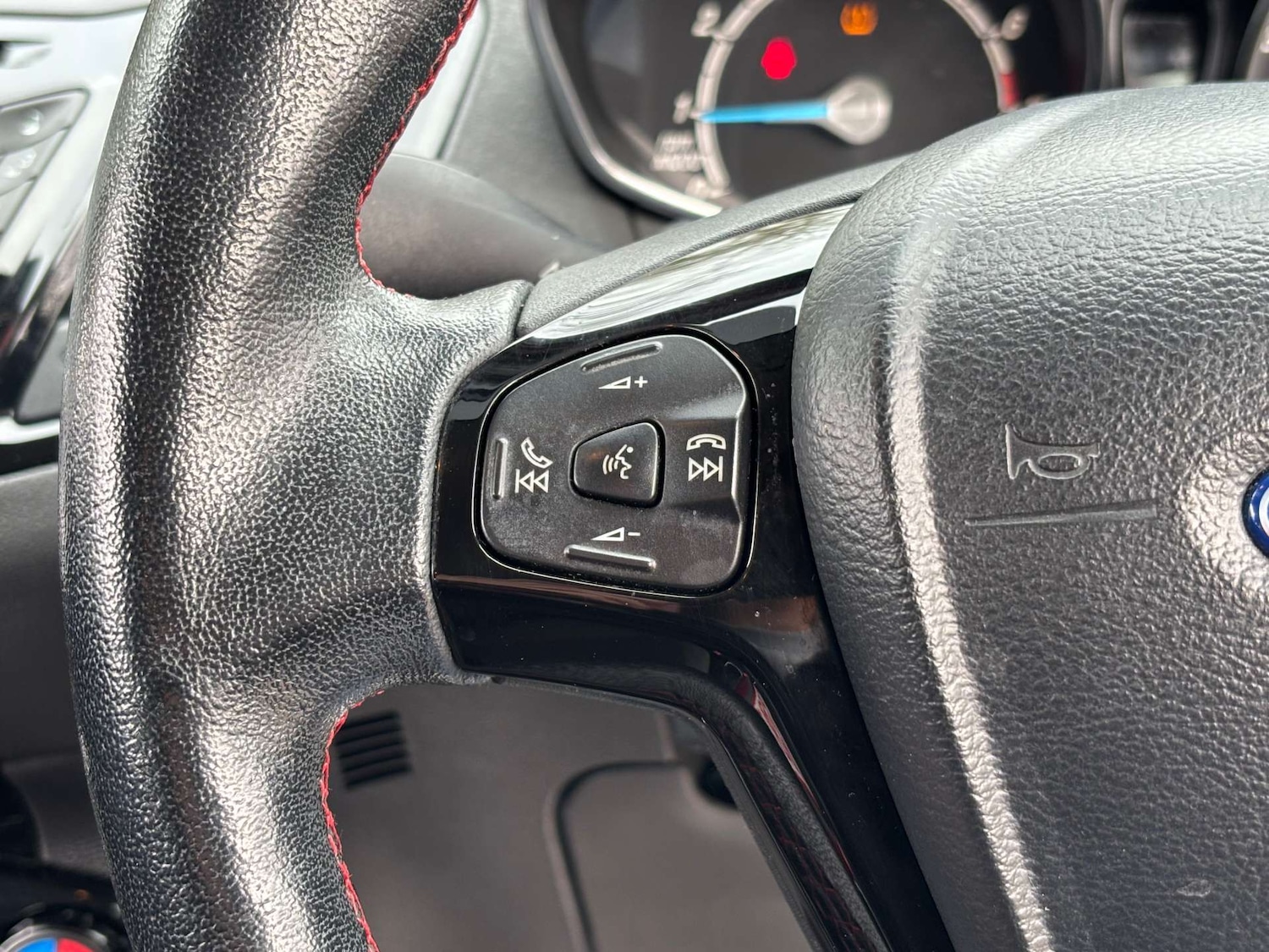 Used Ford Fiesta 2015 for sale - 77630685: Photo 24