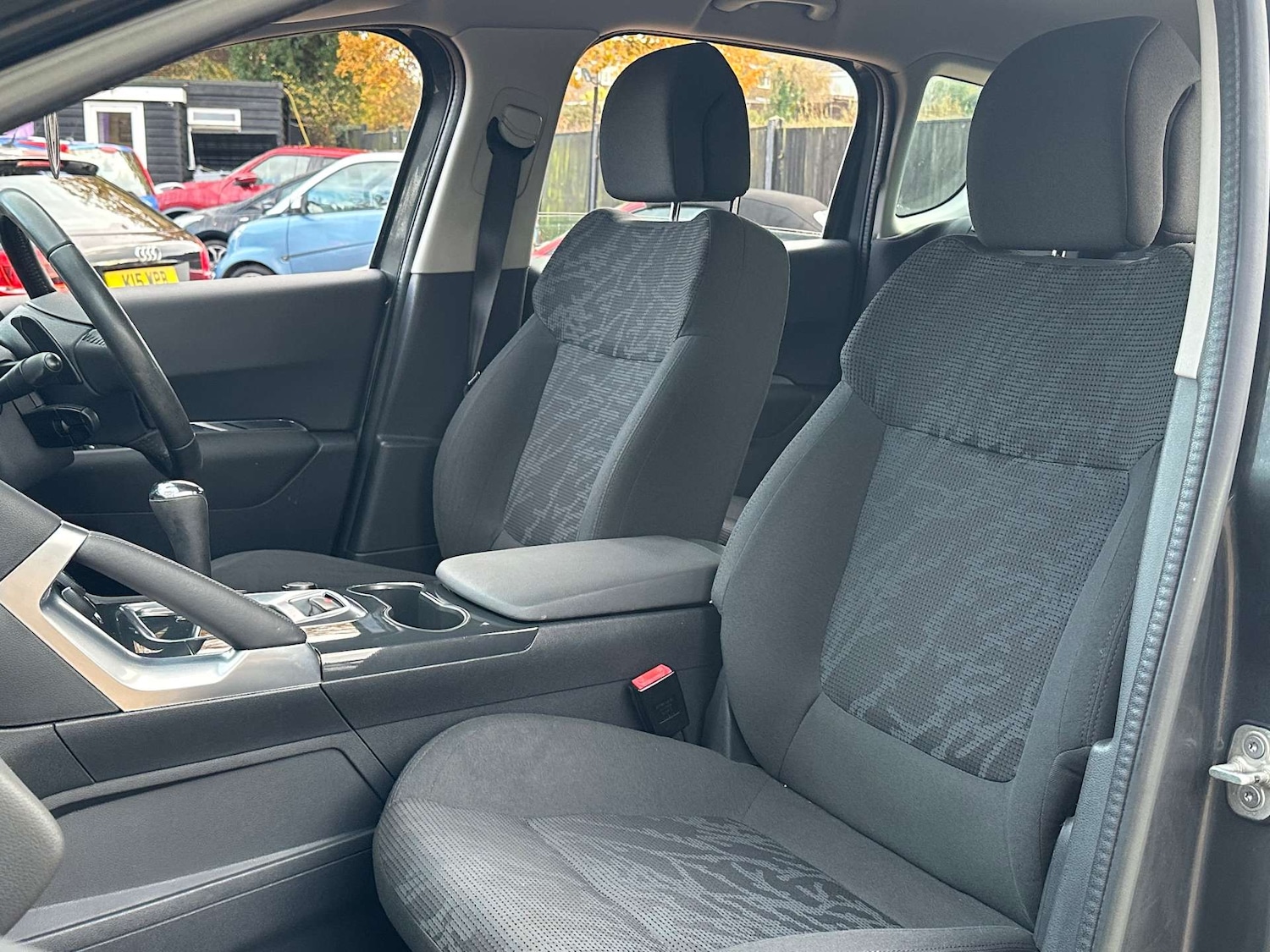 Used Peugeot 3008 2013 for sale - 76836436: Photo 16