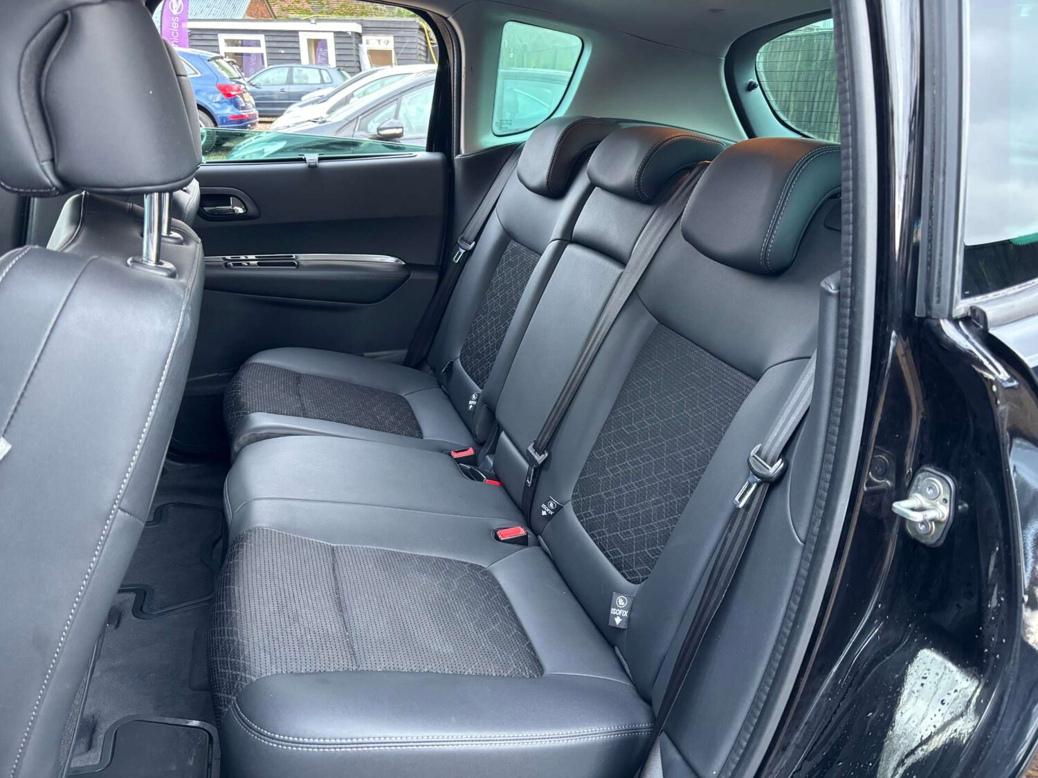 Used Peugeot 3008 2016 for sale - 77560080: Photo 13