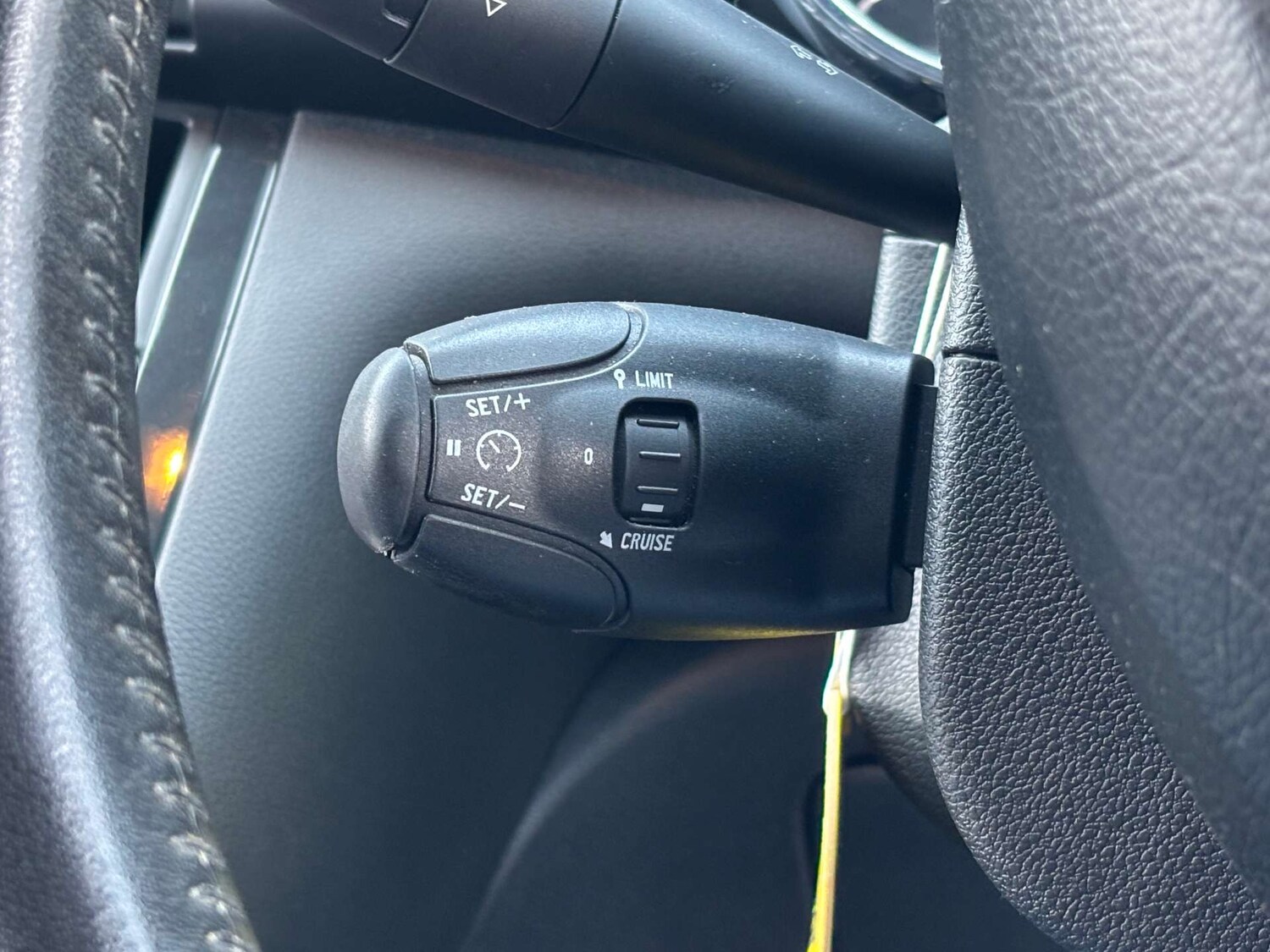 Used Peugeot 3008 2016 for sale - 77560080: Photo 28