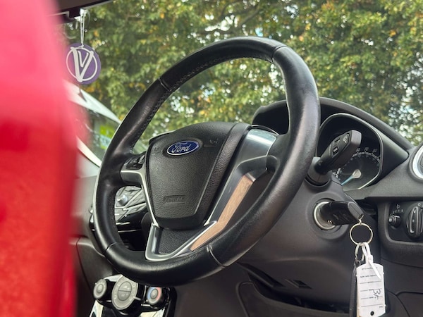 Used Ford Fiesta 2017 for sale - 76210022: Photo 10