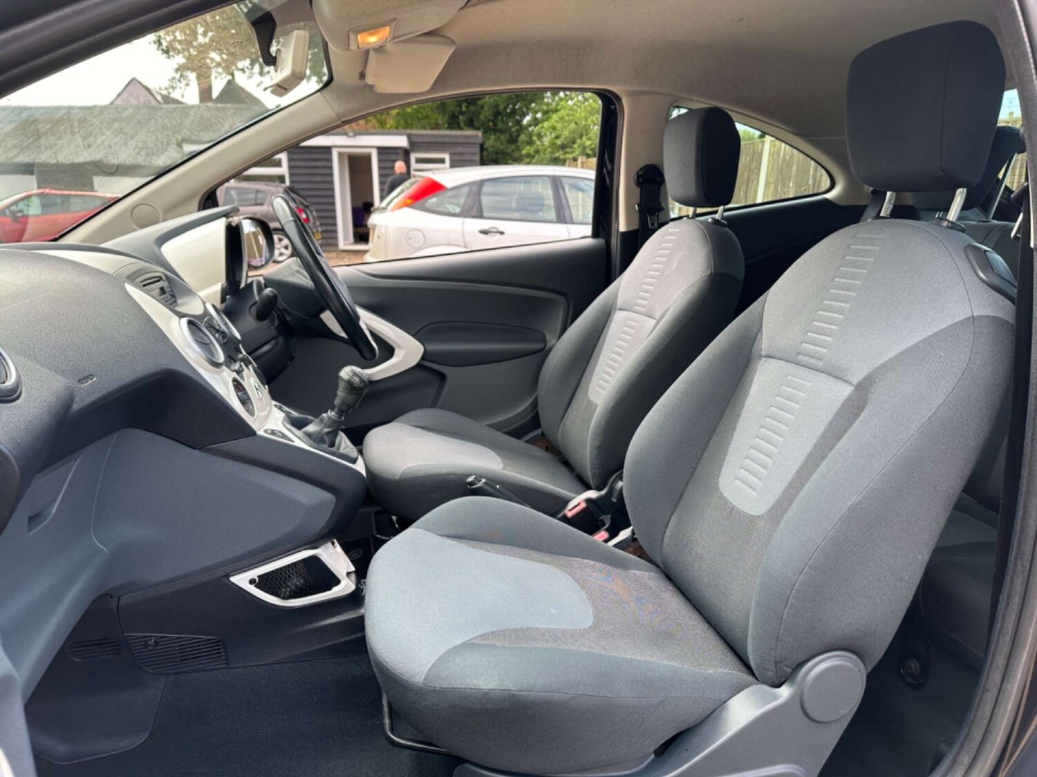 Used Ford Ka 2011 for sale - 77452430: Photo 16