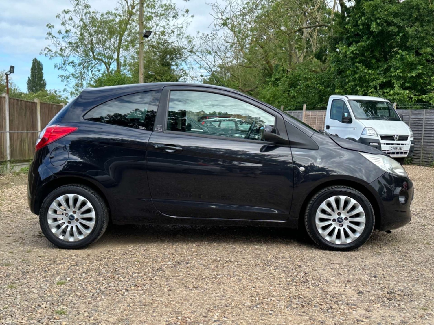 Used Ford Ka 2011 for sale - 77452430: Photo 8