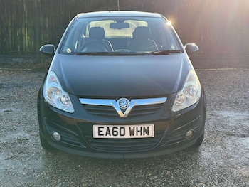 Used Vauxhall Corsa 2010 for sale - 77547696: Photo