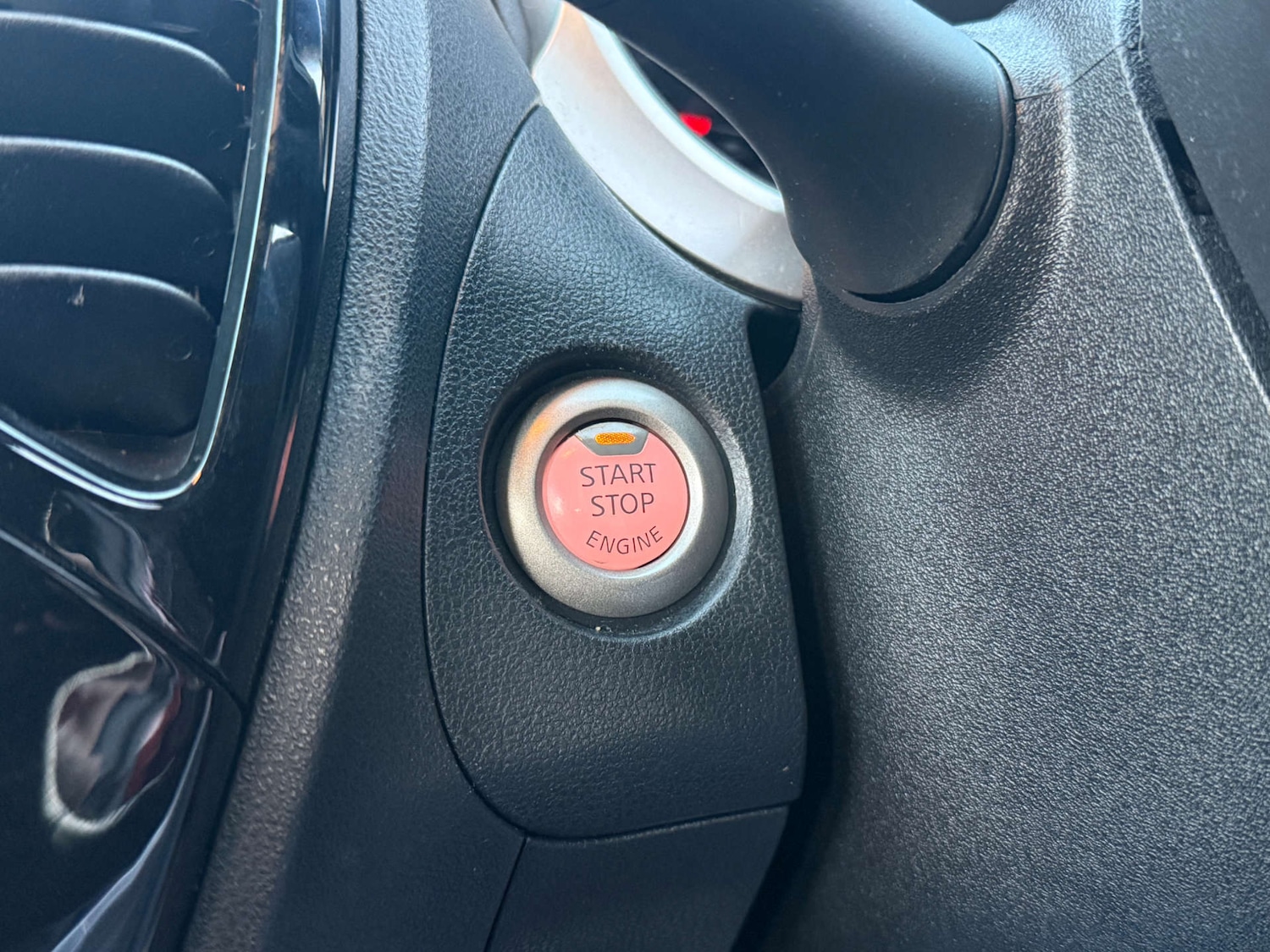 Used Nissan Juke 2016 for sale - 76698059: Photo 21