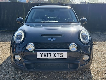 Used MINI Hatch 2017 for sale - 77903077: Photo