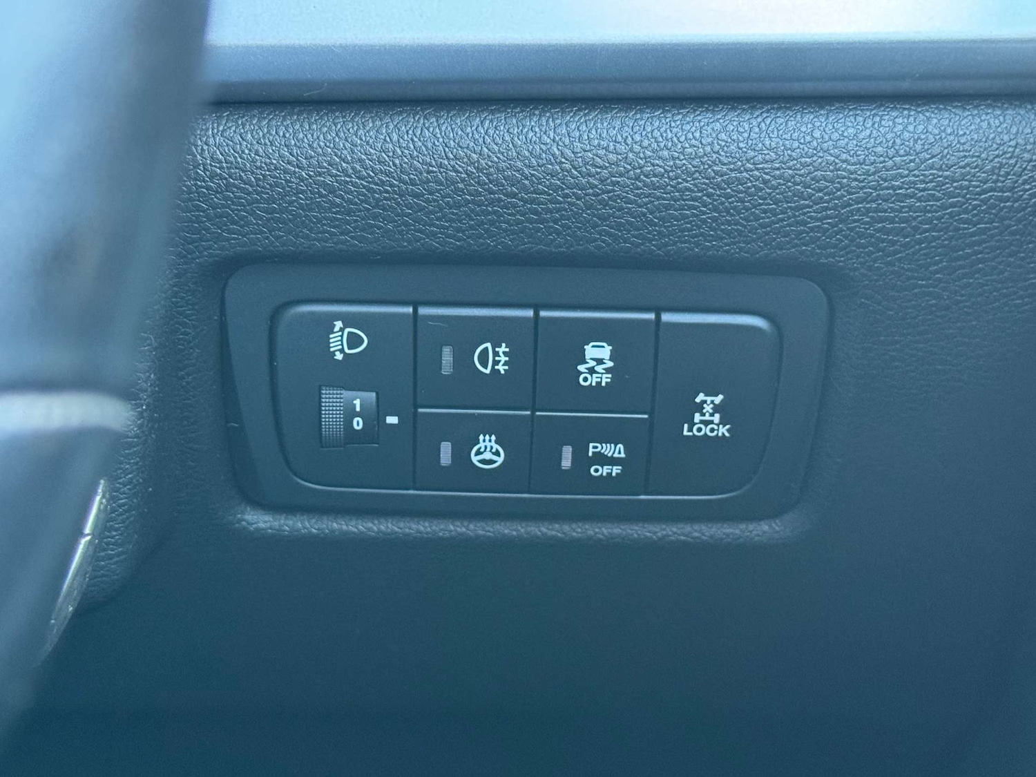 Used Ssangyong Korando 2017 for sale - 76735810: Photo 31