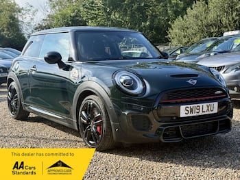 Used MINI Hatch 2019 for sale - 79647736: Photo