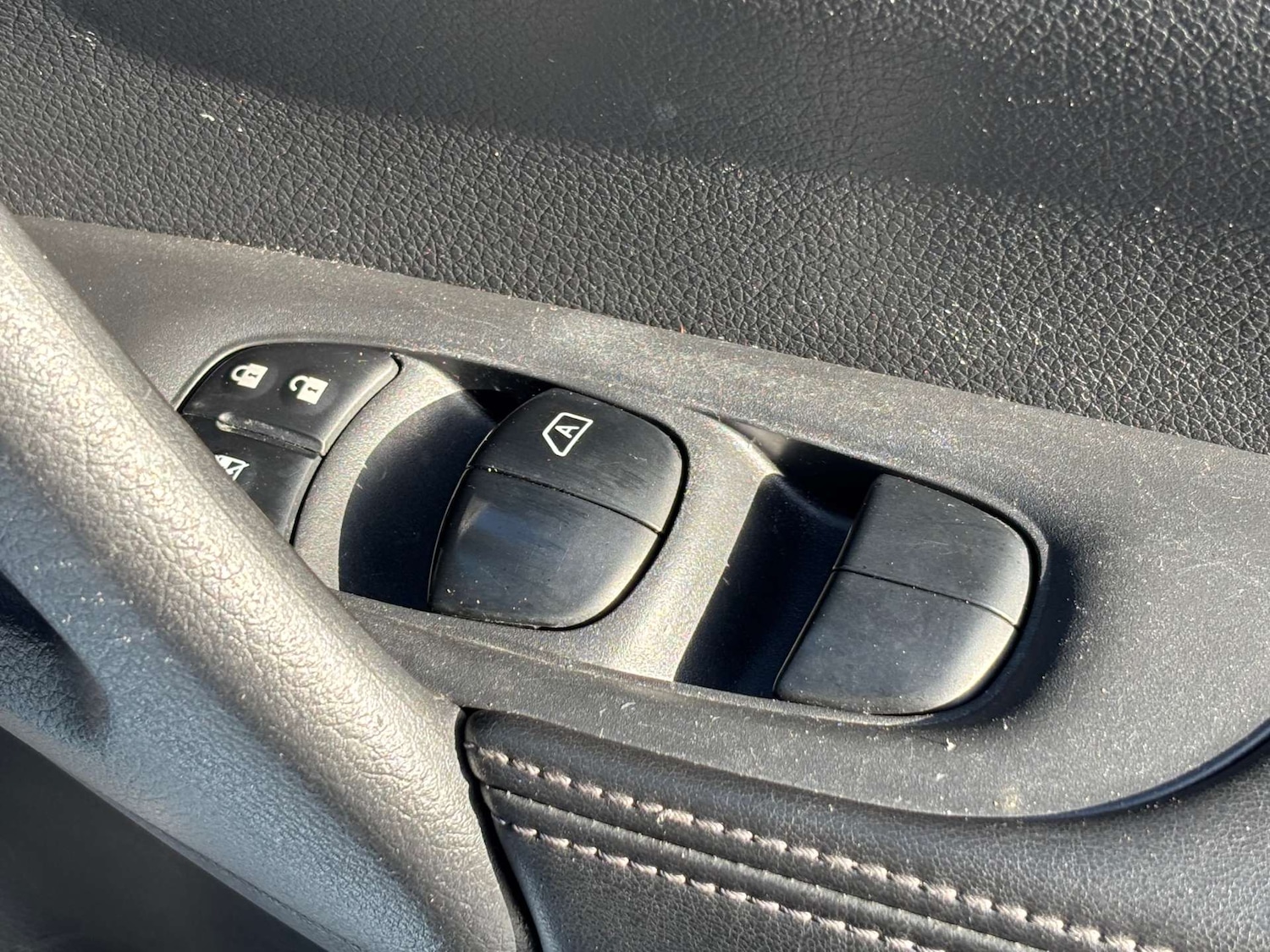 Used Nissan X-Trail 2019 for sale - 77735063: Photo 36