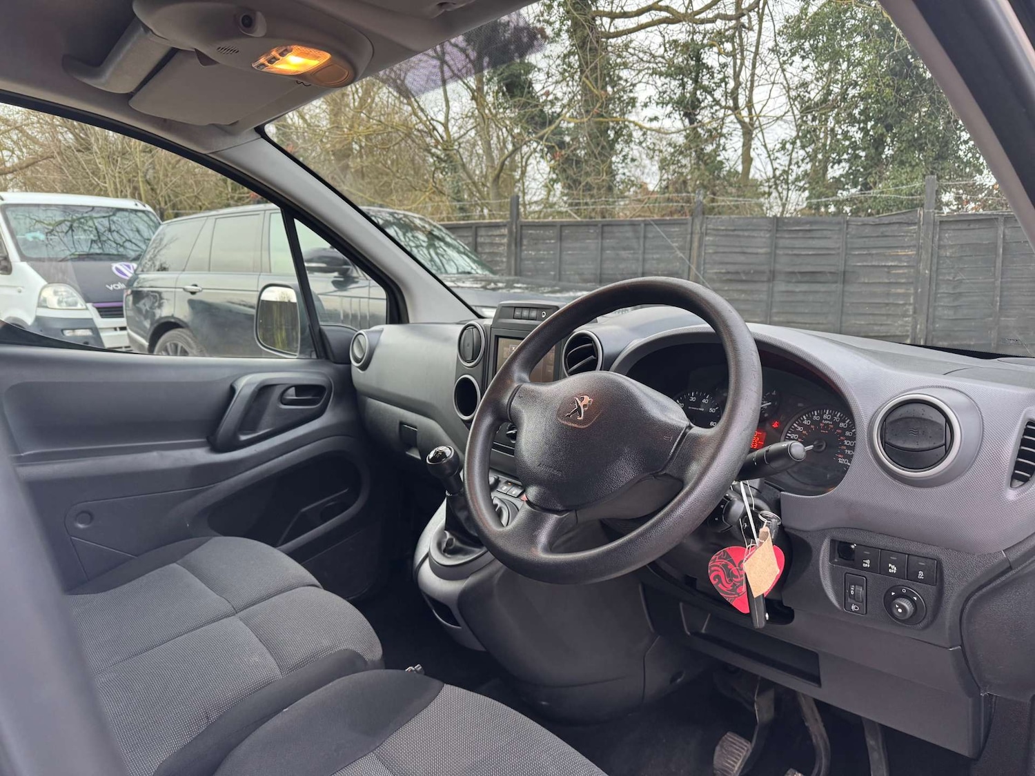 Used Peugeot Partner 2018 for sale - 77609466: Photo 10