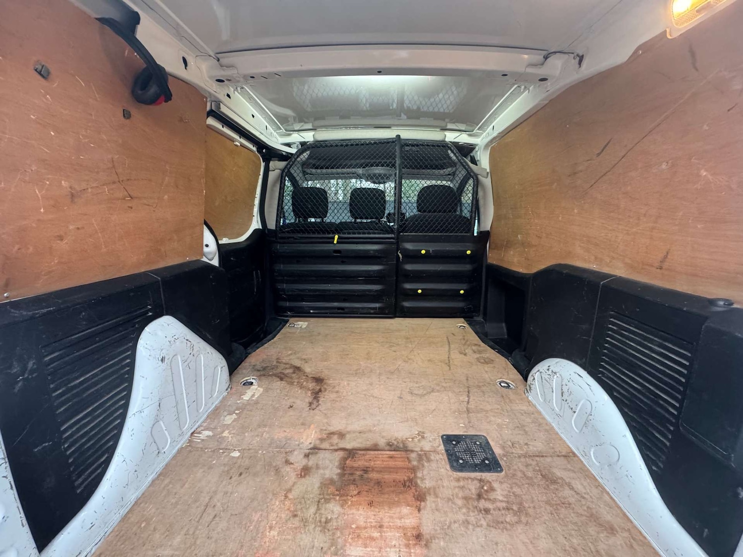 Used Peugeot Partner 2018 for sale - 77609466: Photo 15