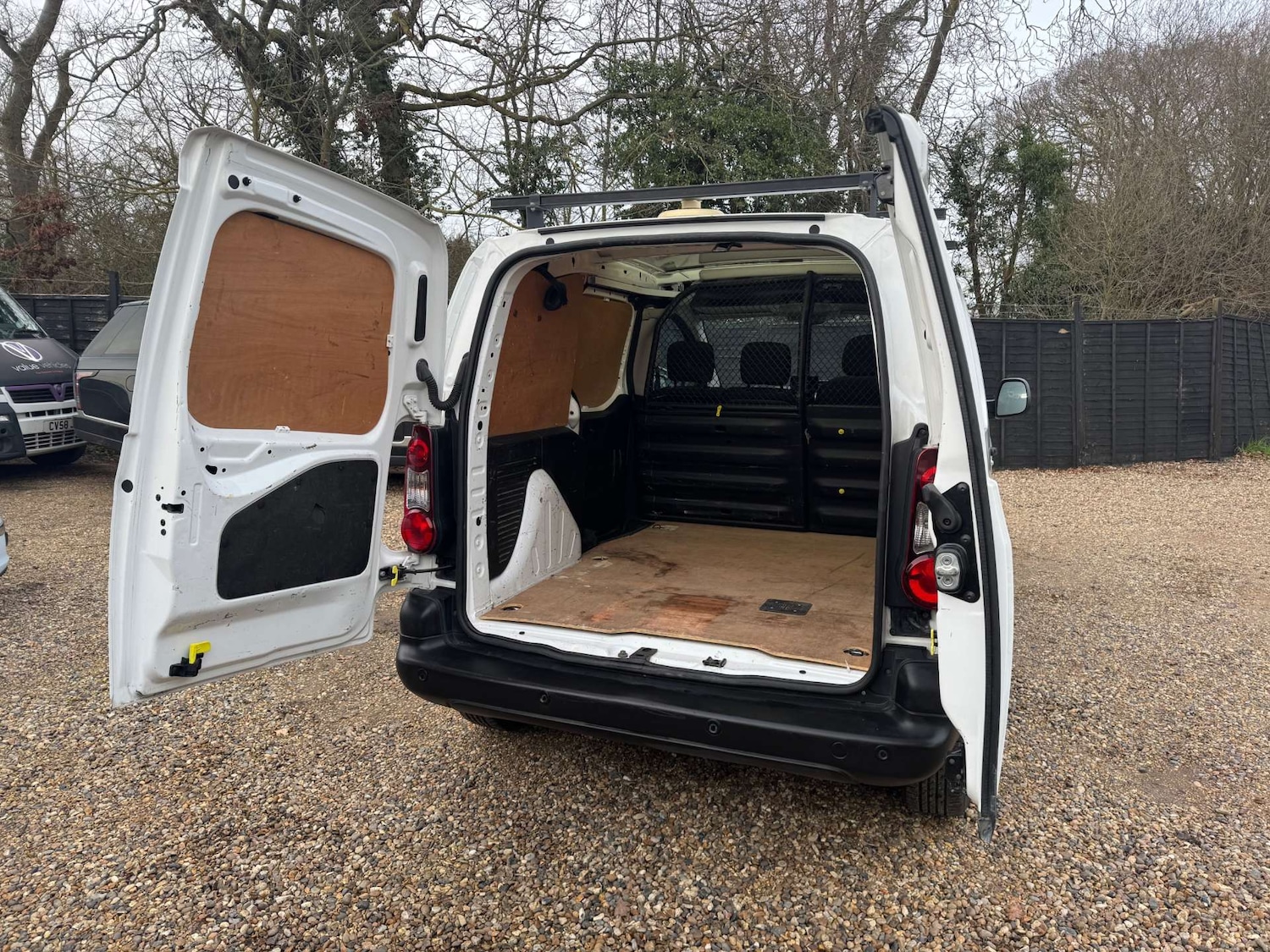 Used Peugeot Partner 2018 for sale - 77609466: Photo 16