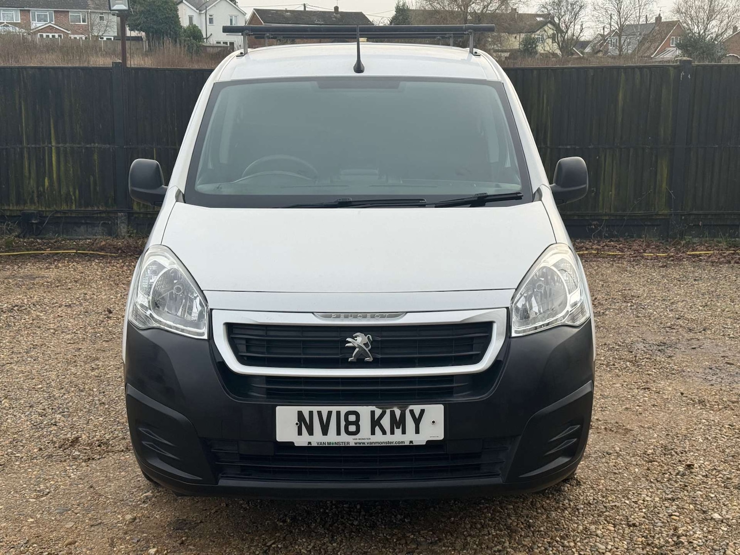 Used Peugeot Partner 2018 for sale - 77609466: Photo 2