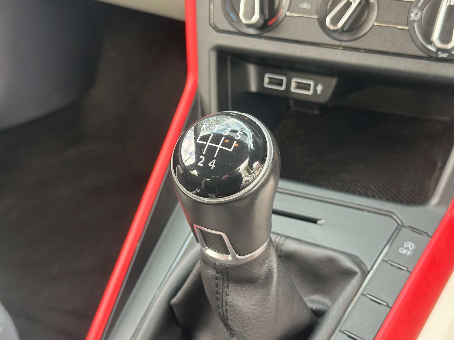 Used Volkswagen Polo 2018 for sale - 77394872: Photo 24