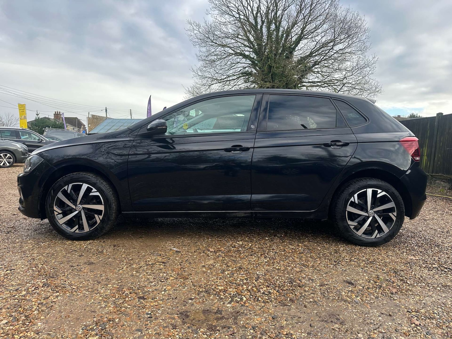 Used Volkswagen Polo 2018 for sale - 77394872: Photo 4