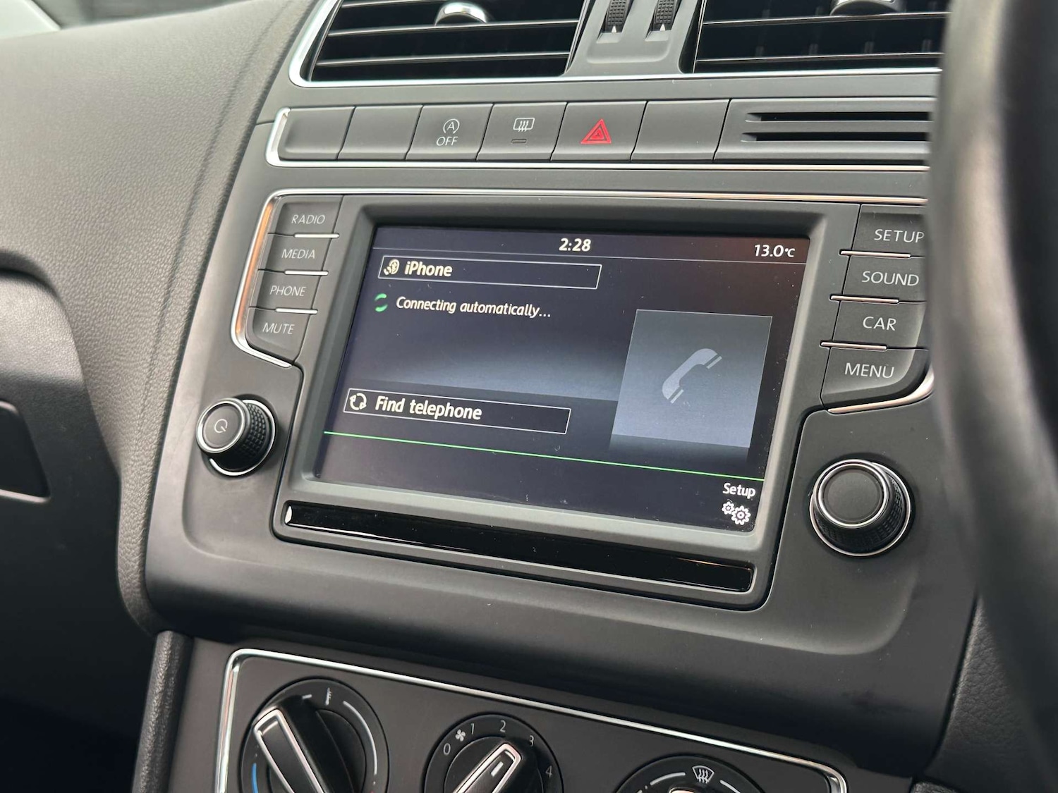 Used Volkswagen Polo 2015 for sale - 76881583: Photo 20