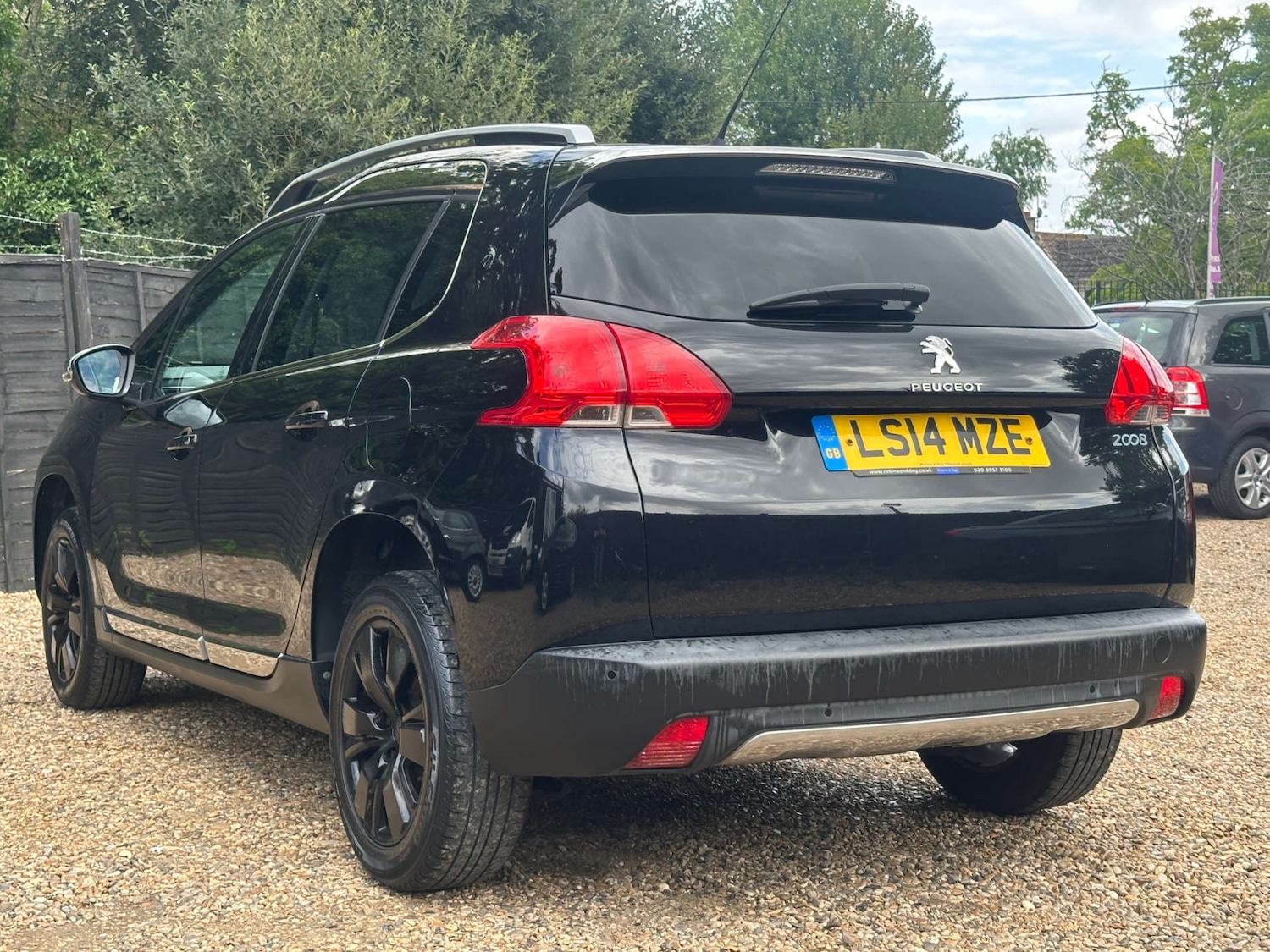 Used Peugeot 2008 2014 for sale - 76023346: Photo 5
