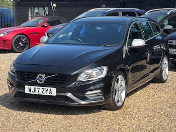 Used Volvo V60 2017 for sale - 78801719: Photo