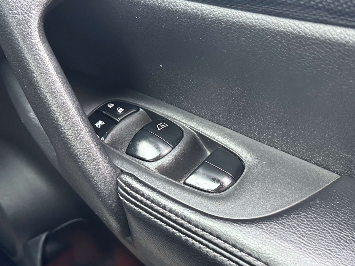 Used Nissan X-Trail 2014 for sale - 77312227: Photo 35