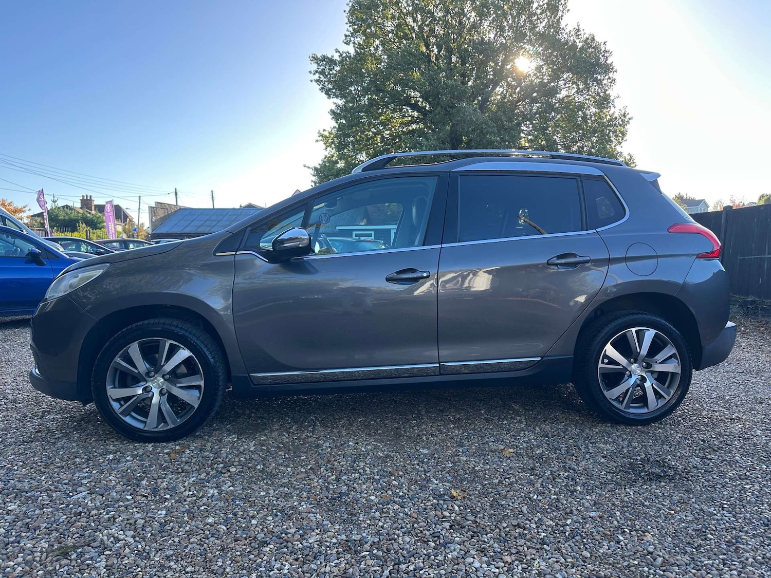 Used Peugeot 2008 2014 for sale - 76382748: Photo 4