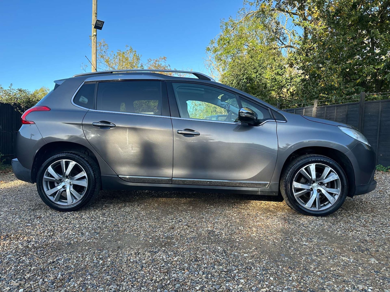 Used Peugeot 2008 2014 for sale - 76382748: Photo 8
