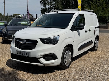 Used Vauxhall Combo 2019 for sale - 79101634: Photo