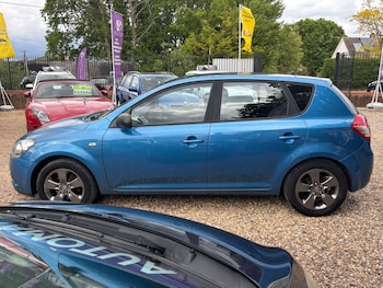 Used Kia Ceed 2010 for sale - 78570480: Photo
