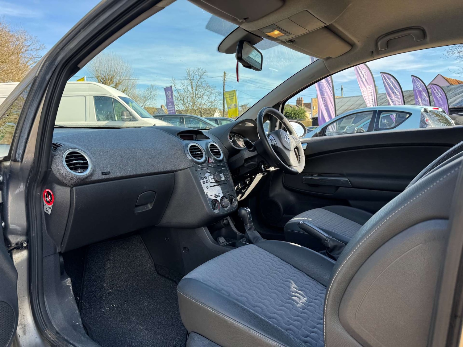 Used Vauxhall Corsa 2012 for sale - 77735073: Photo 15