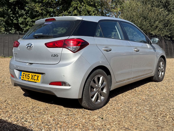 Used Hyundai i20 2015 for sale - 76313297: Photo 7
