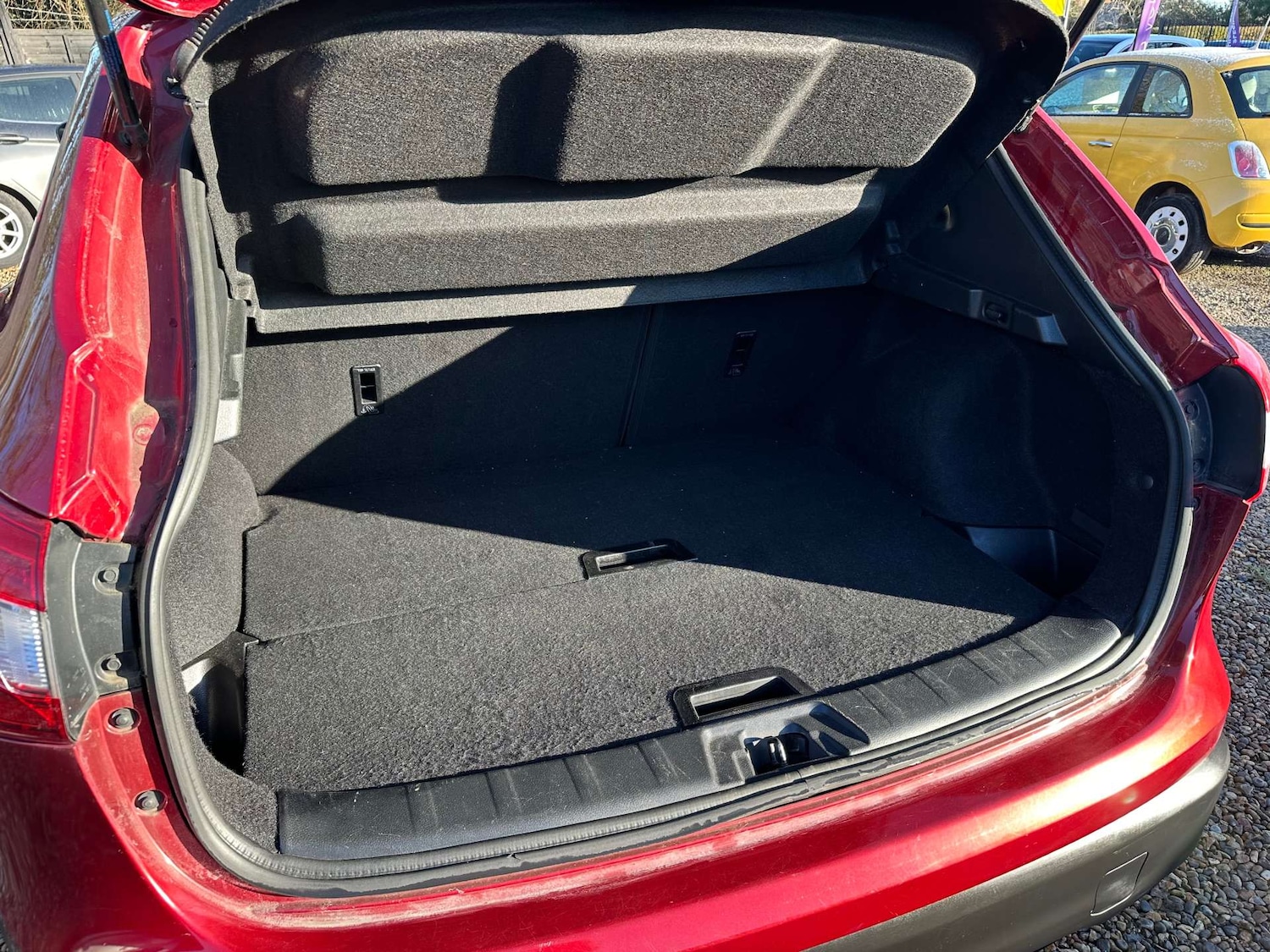 Used Nissan Qashqai 2015 for sale - 77087297: Photo 13