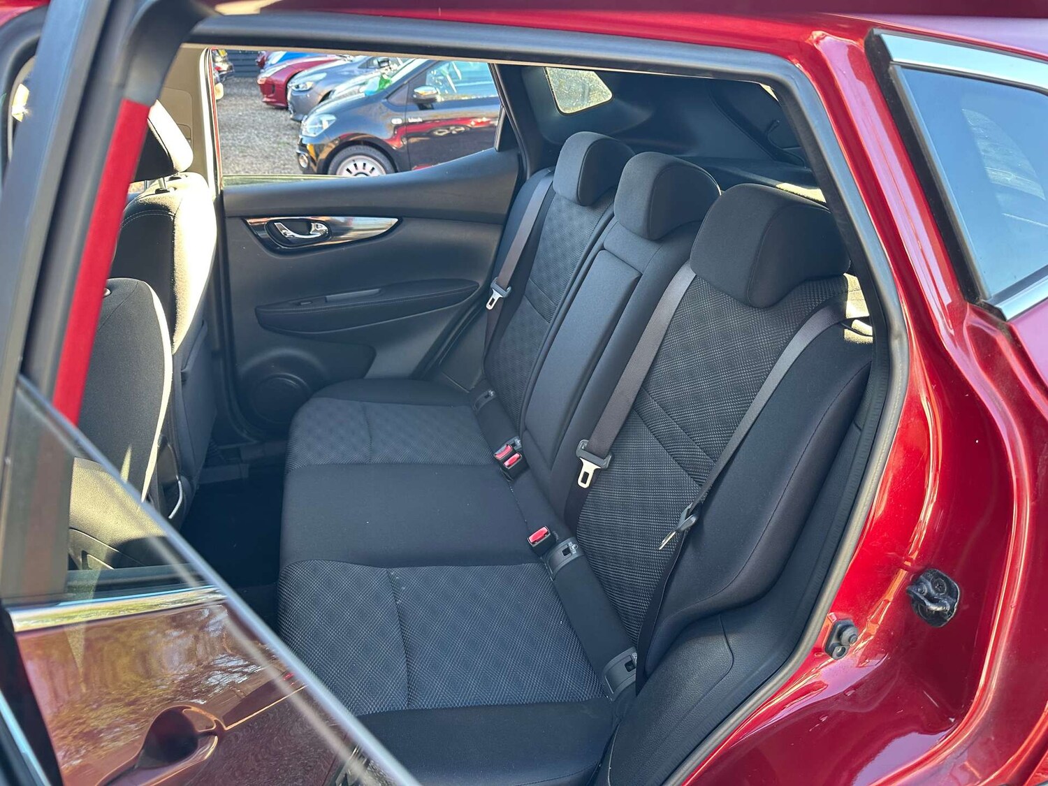 Used Nissan Qashqai 2015 for sale - 77087297: Photo 14