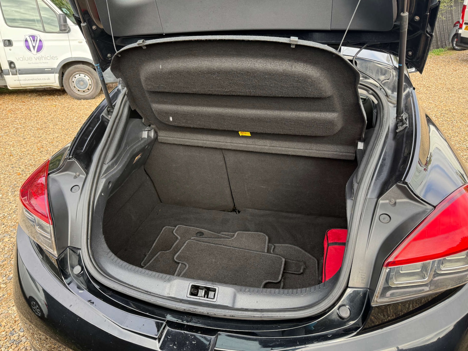 Used Renault Megane 2013 for sale - 76231896: Photo 12