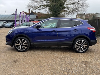 Used Nissan Qashqai 2016 for sale - 77366803: Photo