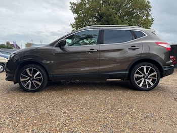 Used Nissan Qashqai 2014 for sale - 76438956: Photo