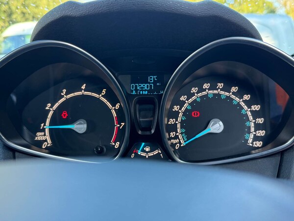 Used Ford Fiesta 2015 for sale - 76101536: Photo 19