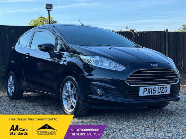 Used Ford Fiesta 2015 for sale - 76101536: Photo 1