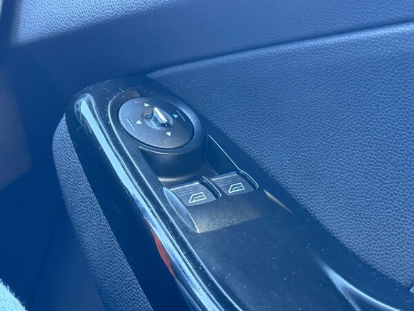 Used Ford Fiesta 2015 for sale - 76101536: Photo 23