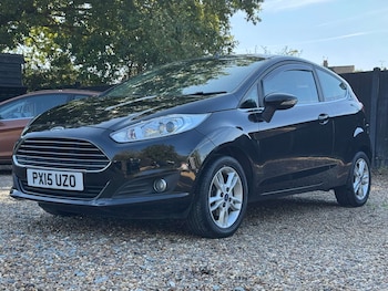 Used Ford Fiesta 2015 for sale - 76101536: Photo 3