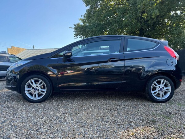 Used Ford Fiesta 2015 for sale - 76101536: Photo 4