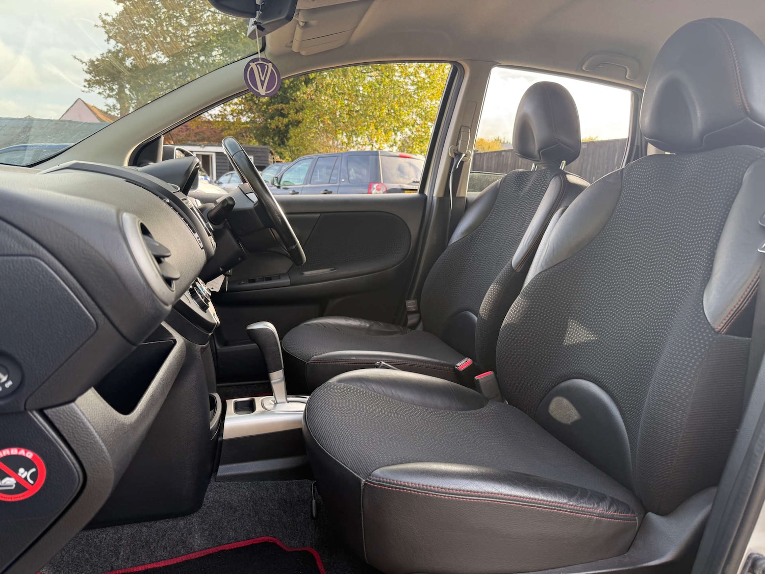 Used Nissan Note 2010 for sale - 76567760: Photo 16