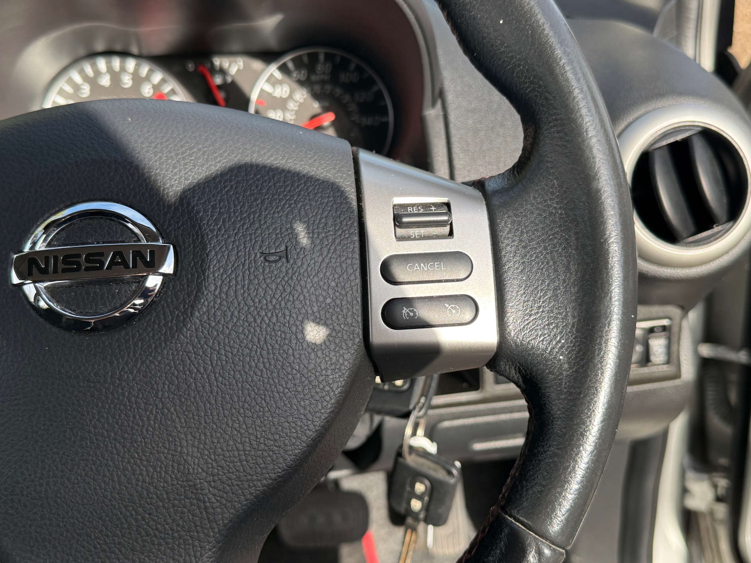 Used Nissan Note 2010 for sale - 76567760: Photo 23