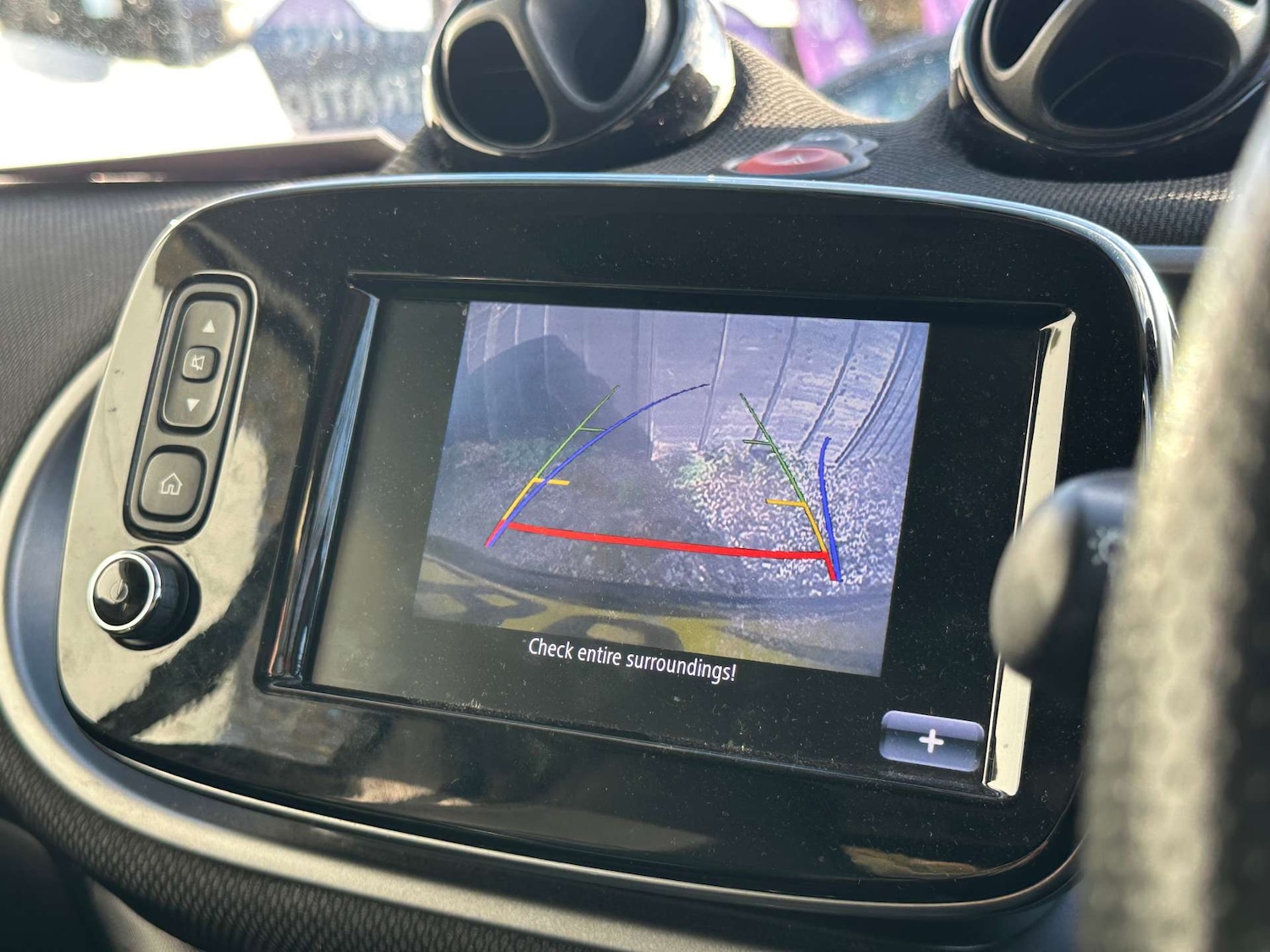 Used smart fortwo 2018 for sale - 76830125: Photo 25